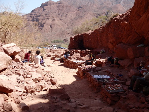 Outside view - Vendors.